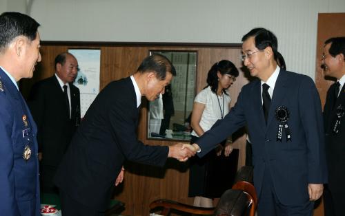 한덕수 국무총리 6.25전사자 유해발굴 합동봉안식 참석 이미지