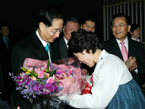 한덕수 국무총리 여수세계박람회 유치성공 범국민 보고대회 참석 이미지