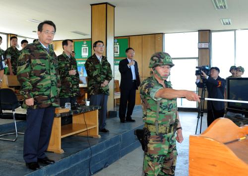 한승수 총리 추석 국군장병위문 이미지