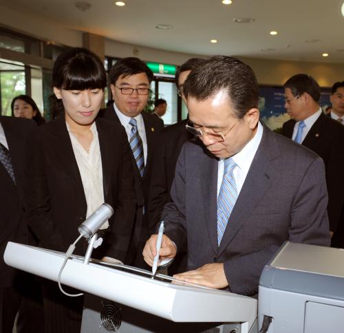 한승수 총리 과학기술자 오찬 간담회 이미지