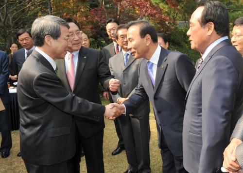 정운찬 국무총리 중소기업단체장 오찬 간담회 이미지