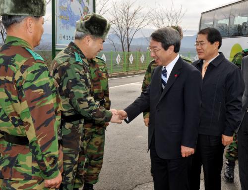 정운찬 총리 연말국군장병위문 이미지