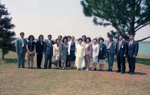 김영삼 대통령 부인 손명순 여사 브라질리아 관광 이미지