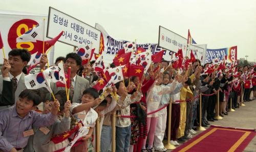 하노이 공항 도착 환영행사 이미지