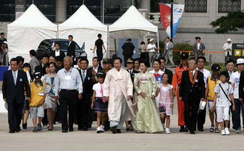 이명박 대통령 제63주년 광복절 경축식 참석 이미지